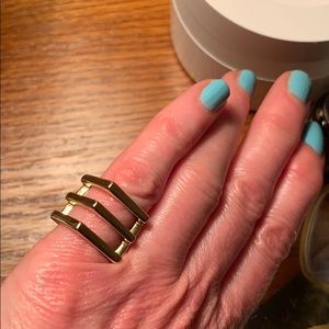 Premier Designs Jewelry - Premier Designs Ultra Modern Ring Gold Tone Premier Designs Jewelry - Premier Designs Ultra Modern Ring Gold Tone